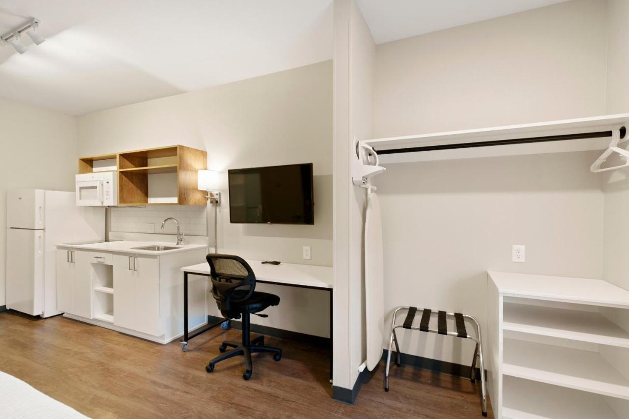 Extended Stay America Premier Suites - Tampa - Fairgrounds - Casino Exterior photo